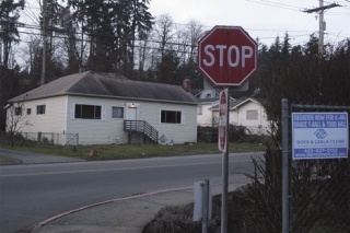 Kirkland Police detained four suspects in front of this house Thursday morning