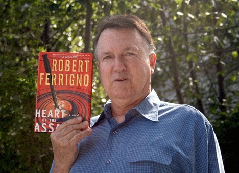 Kirkland novelist Robert Ferrigno will talk about his new political thriller