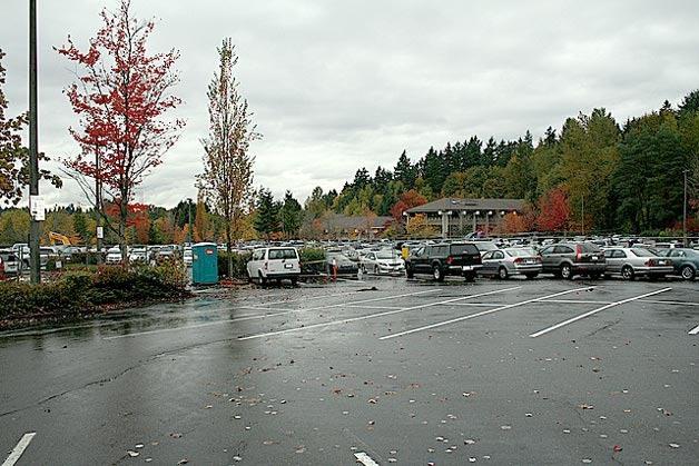 Parking at the South Kirkland Park and Ride lot will be limited for the next four-to-six weeks.