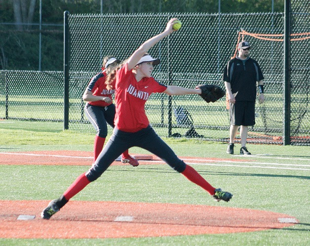 Juanita freshman pitcher Eden Radke delivers a pitch against Mercer Island Wednesday