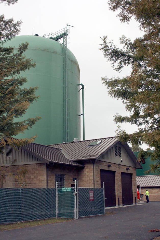 The roof of a 4 million gallon reservoir at Inglemoor Tank Farm collapsed on July 22