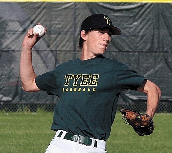 Tyee Baseball Club pitcher Jeremy Parkhurst threw a shutout inning against Auburn High School Trojans. The team