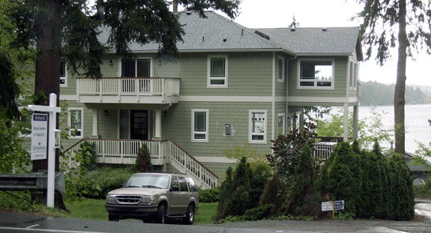 This home on Northeast Juanita Drive in Kirkland is a rare sight with a for sale sign out front. The number of homes on the market in King County area are at record lows