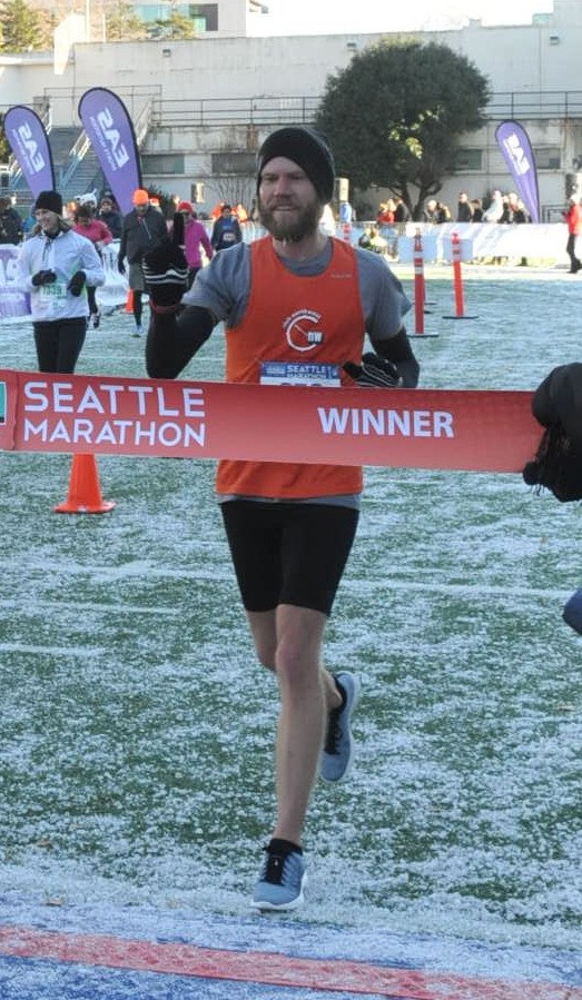 Kirkland resident Shaun Frandsen followed up this 2014 victory at the Seattle Marathon by setting a new course record during the Tacoma Marathon last weekend.