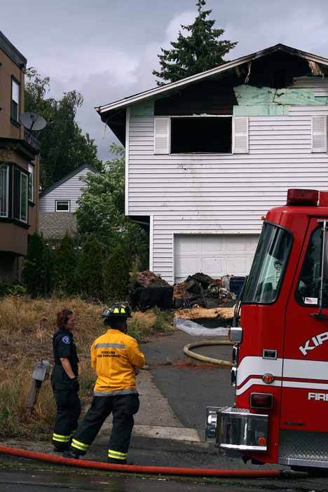 The Kirkland fire department responded to a blaze in the 200 block of 6th Ave. in Kirkland Sunday morning. No one was hurt.
