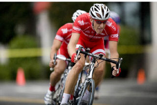 Seattle’s Mike Hone picks up speed at the Joe Matava Memorial Classic bike race in Burien on July 4. Hone and other members of his cycling team