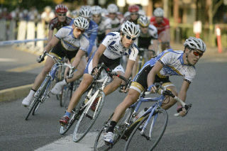 Bicyclists strain for lead in the first Kirkland Criterium event on Sunday