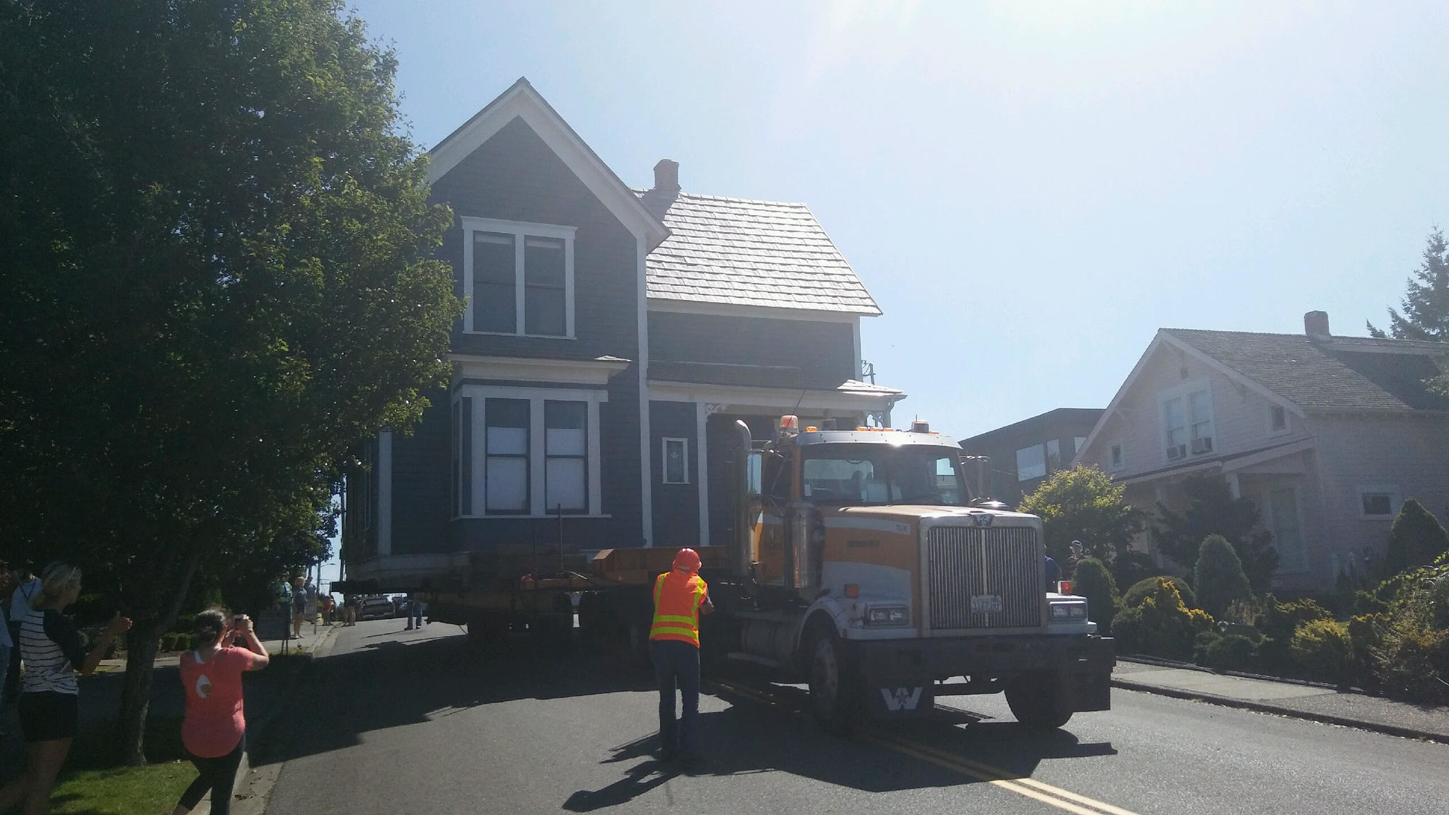 The Trueblood house was relocated from its historic location on Wednesday morning. AARON KUNKLER/Kirkland Reporter