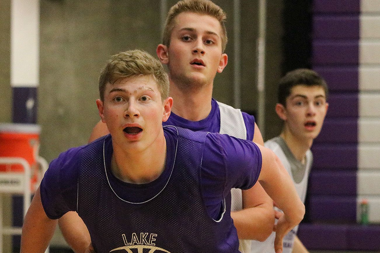 Lake Washington in search of team identity early in 2016-17 season