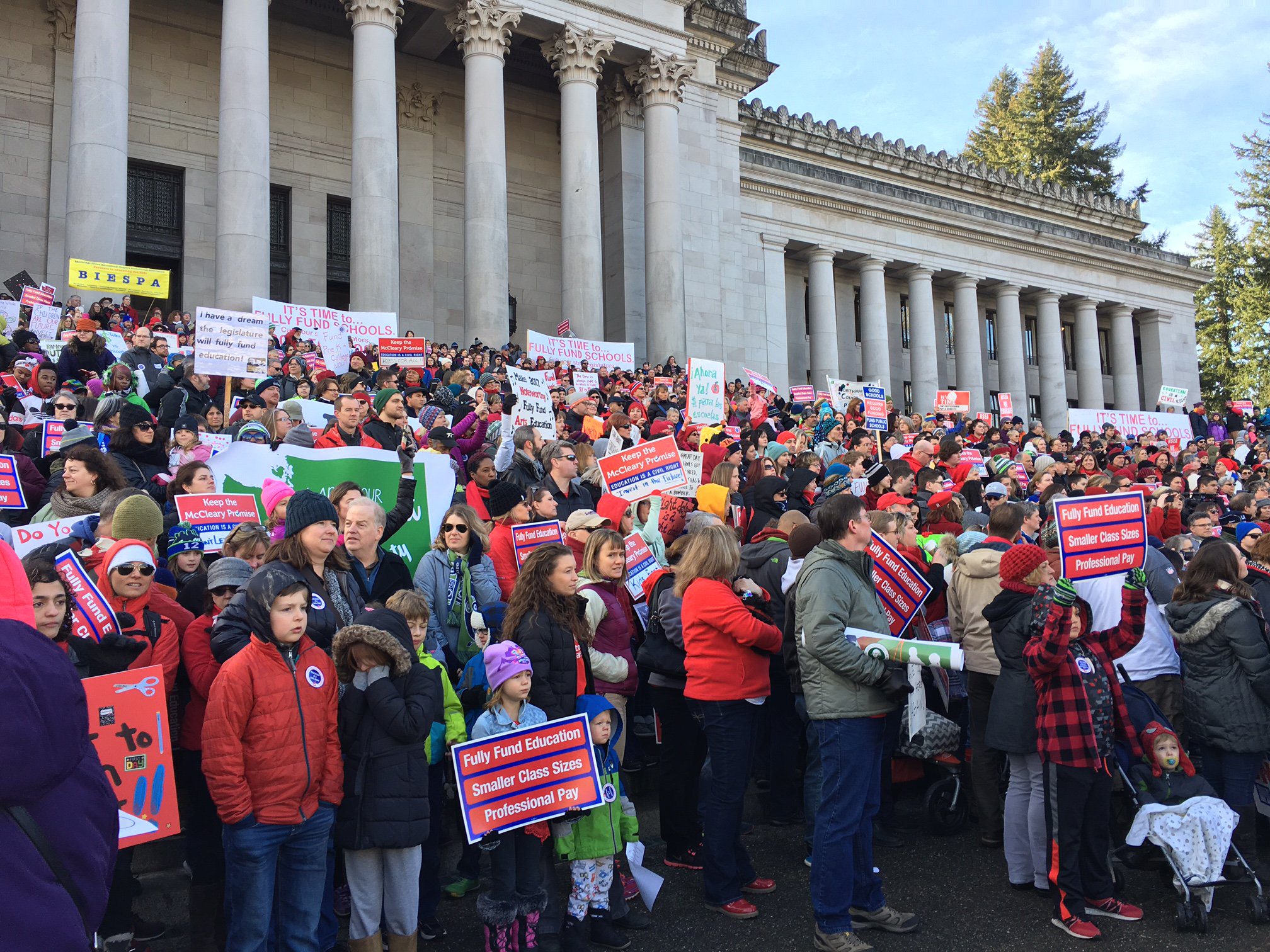 Washington State Police estimated more than 6,000 people visited the Washington State capital on Jan. 16, including parents, teachers, students and union reps from Lake Washington School District. Photo courtesy of Washington Education Association