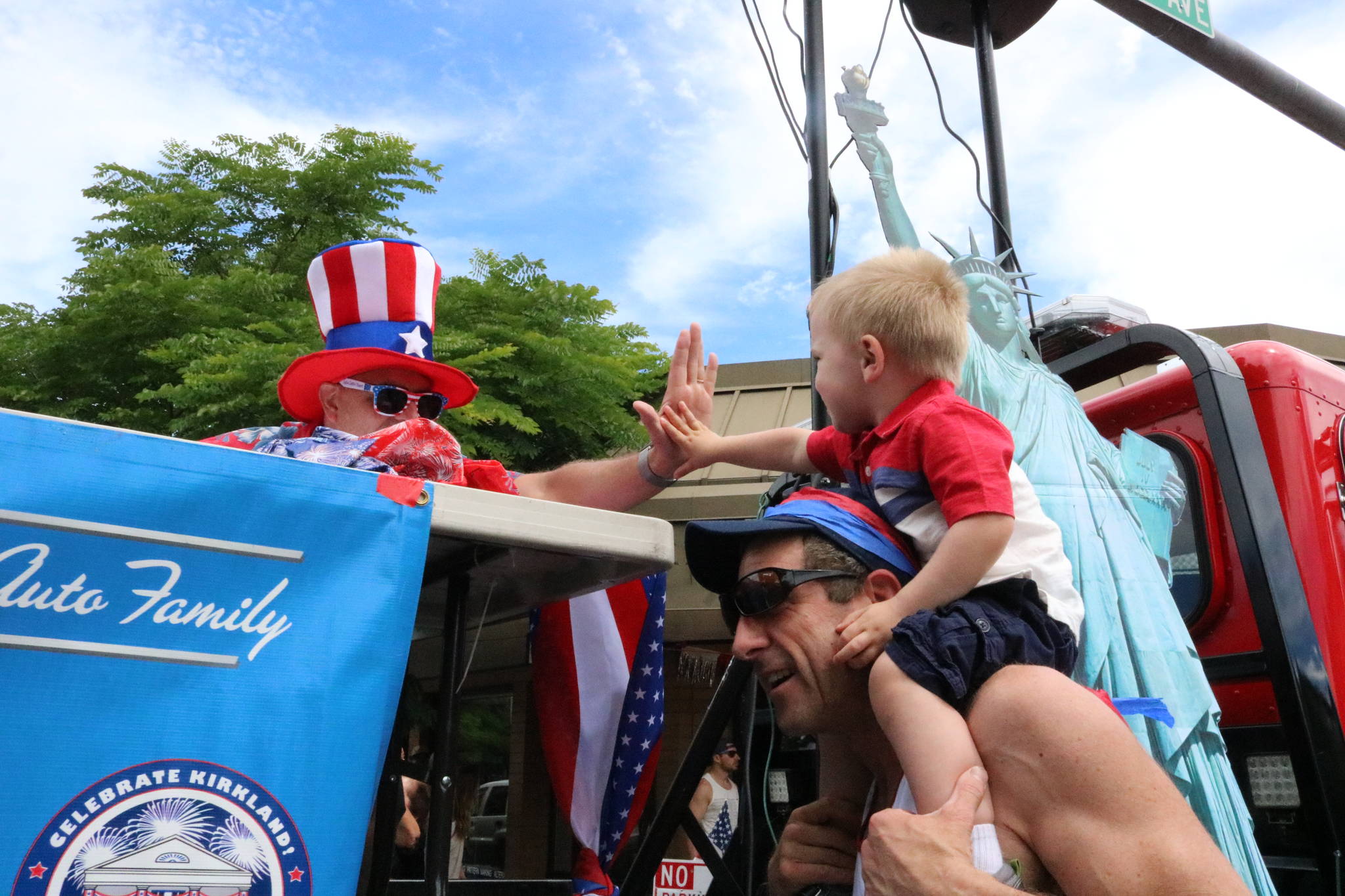 Celebrate Kirkland event brings thousands to downtown Kirkland Reporter