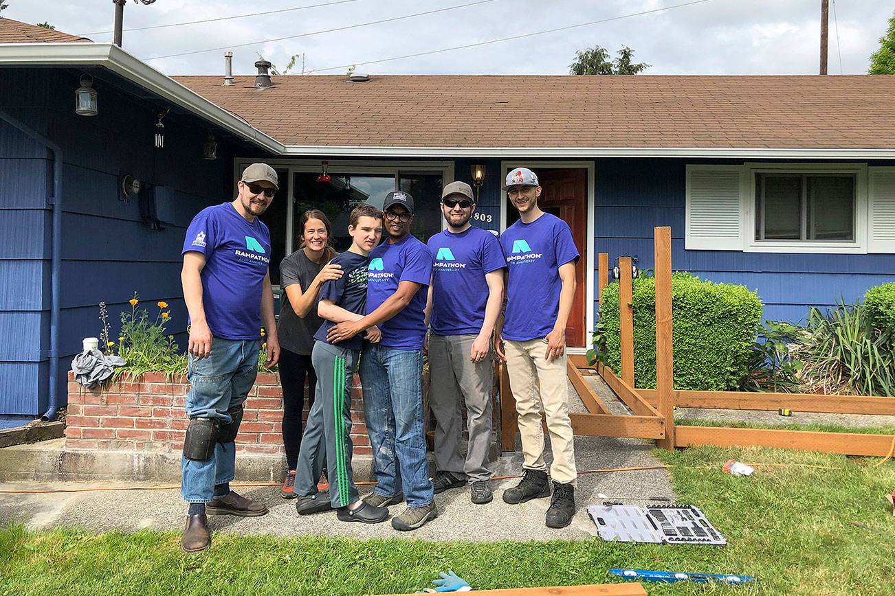 Local volunteers support Kirkland families