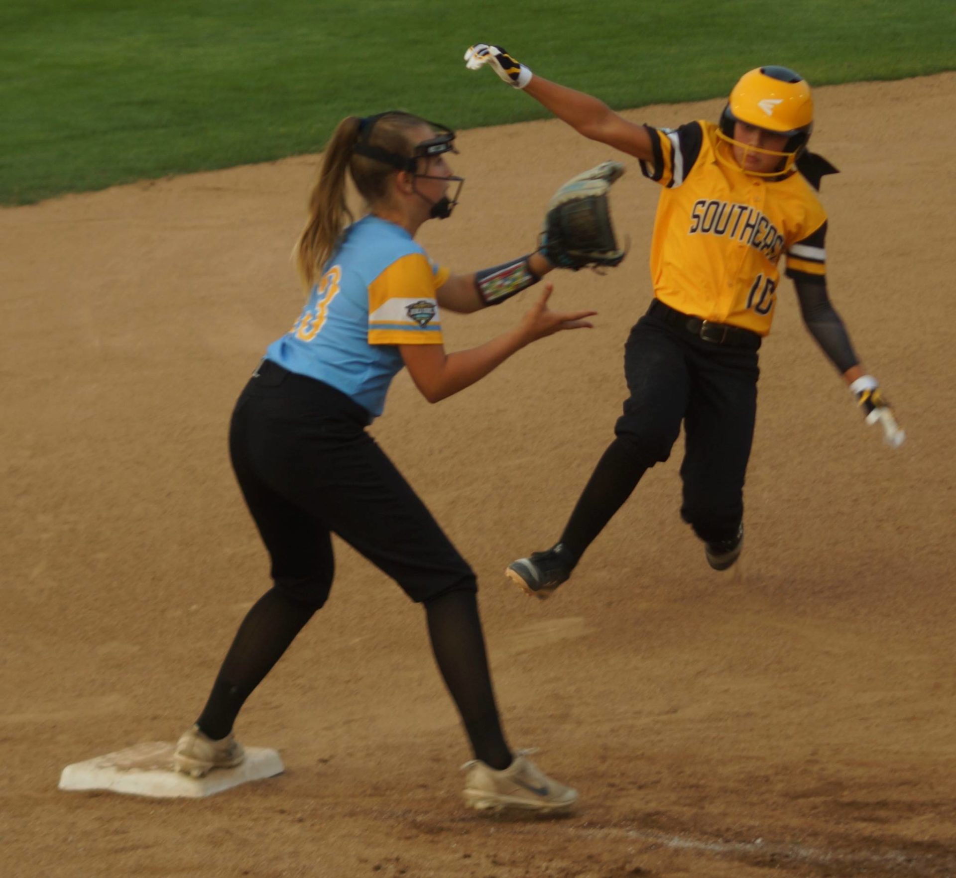 Kirkland wins opener at Little League Softball World Series Kirkland