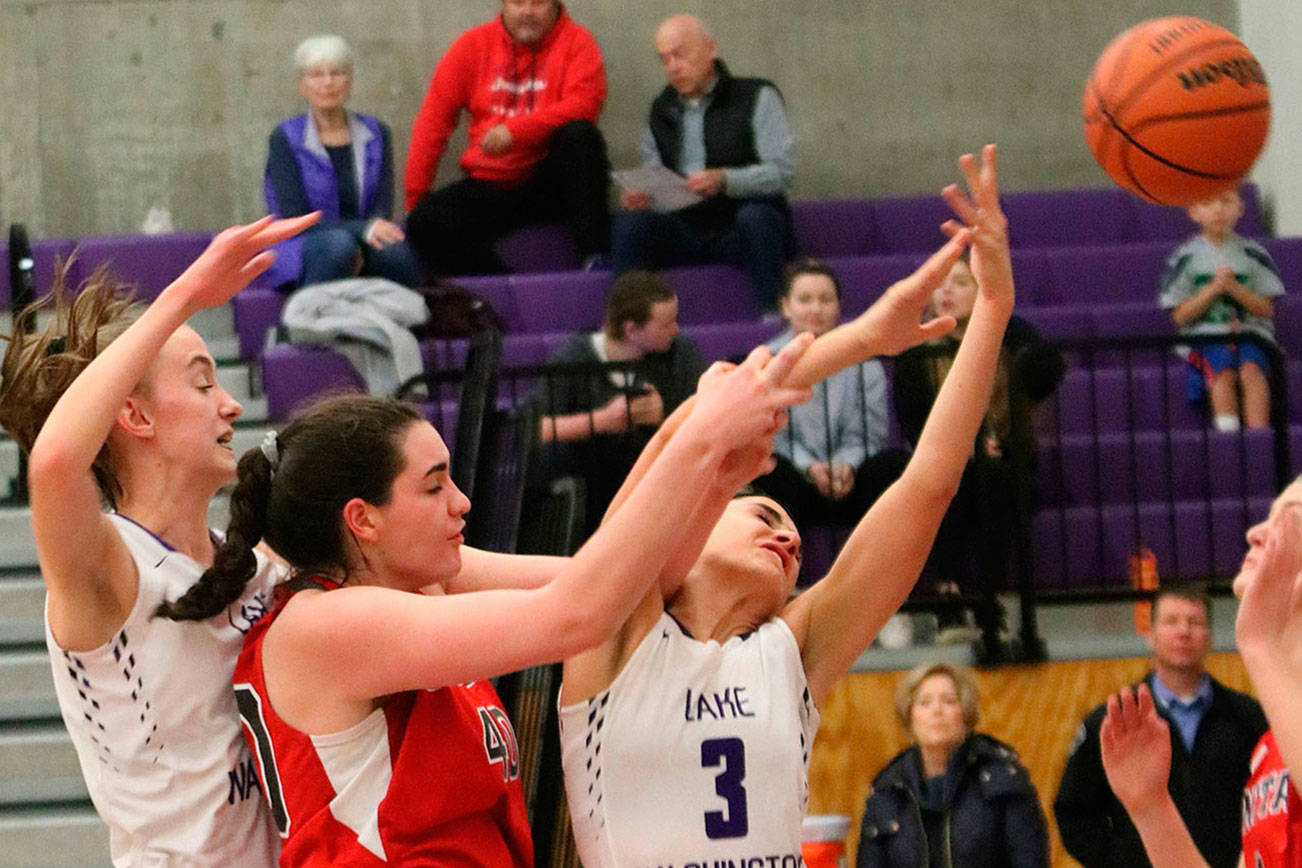 Kangs defeat Rebels in girls hoops showdown