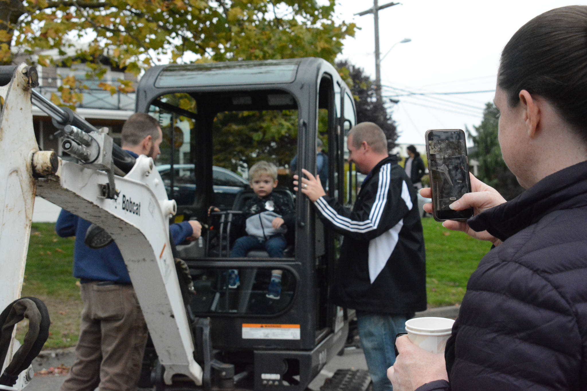 Children get hands on at Truck-a-Palooza at Kirkland City Hall