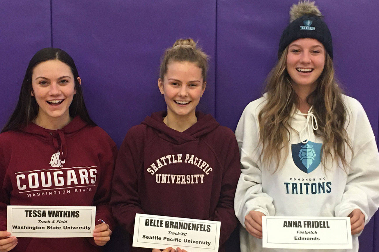 Kangs sign on to compete at the college level