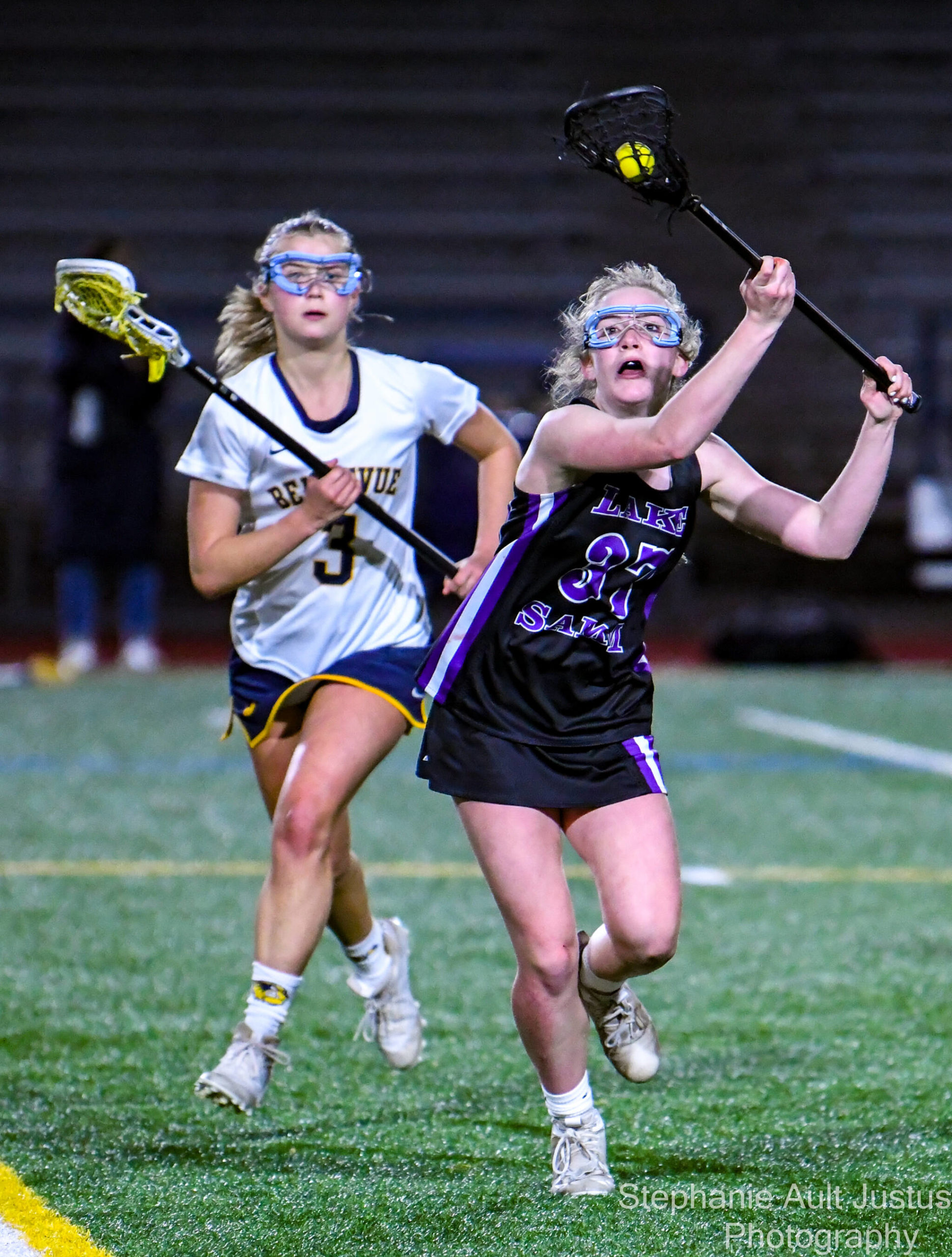 Nicole Ellis (#37) races against Vanessa Sounders (#3) with the ball. Courtesy of Stephanie Ault Justus.