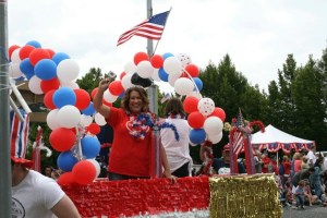 The streets of downtown Kirkland were temporarily shut down today to commemorate the 2013 Fourth of July parade put on by Celebrate Kirkland!