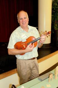 Kirkland native violinmaker