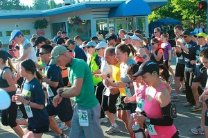 Runners wait for the sound of the horn to get started on their running during the Kirkland 5K and Half Marathon event on Mother's Day.