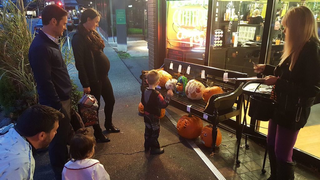 Bombaii Cutters in Kirkland crowns pumpkin contest winner