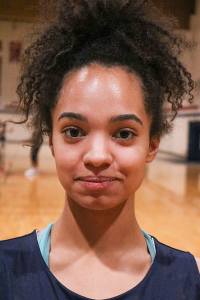 Adams posts second consecutive 30-point game in win over Kingston