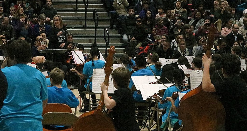 iHeart Strings concert fills the Juanita field house in Kirkland with music | Photos