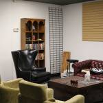 A seating area at Verne & Wells directly connects to neighboring Games & Gizmos (through the door on the left). CATHERINE KRUMMEY / Kirkland Reporter