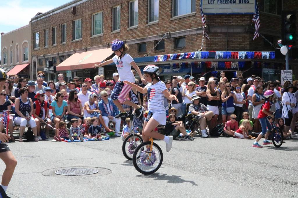 Celebrate Kirkland event brings thousands to downtown
