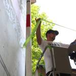 Artist creates crowd-sourced mural