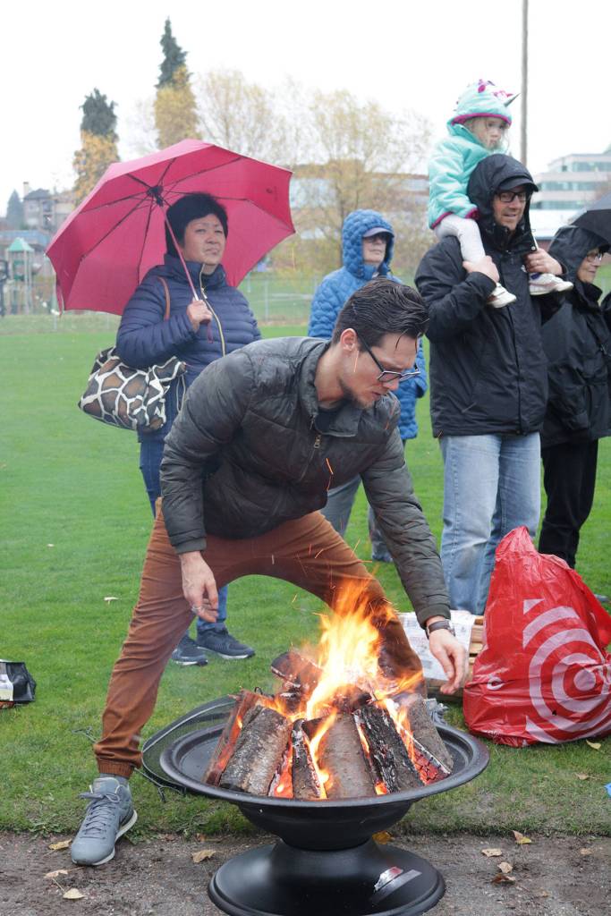 Fire pits were located throughout Winterfest 2017 for attendees to stay warm. Samantha Pak, Kirkland Reporter