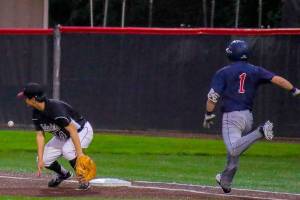 Islanders defeat Rebels in KingCo 3A title contest on diamond