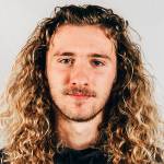 Maggard breaks his own record in 5,000 meters