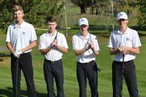 Lake Washington High boys playing solid golf
