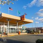 Building community at Crossroads Bellevue