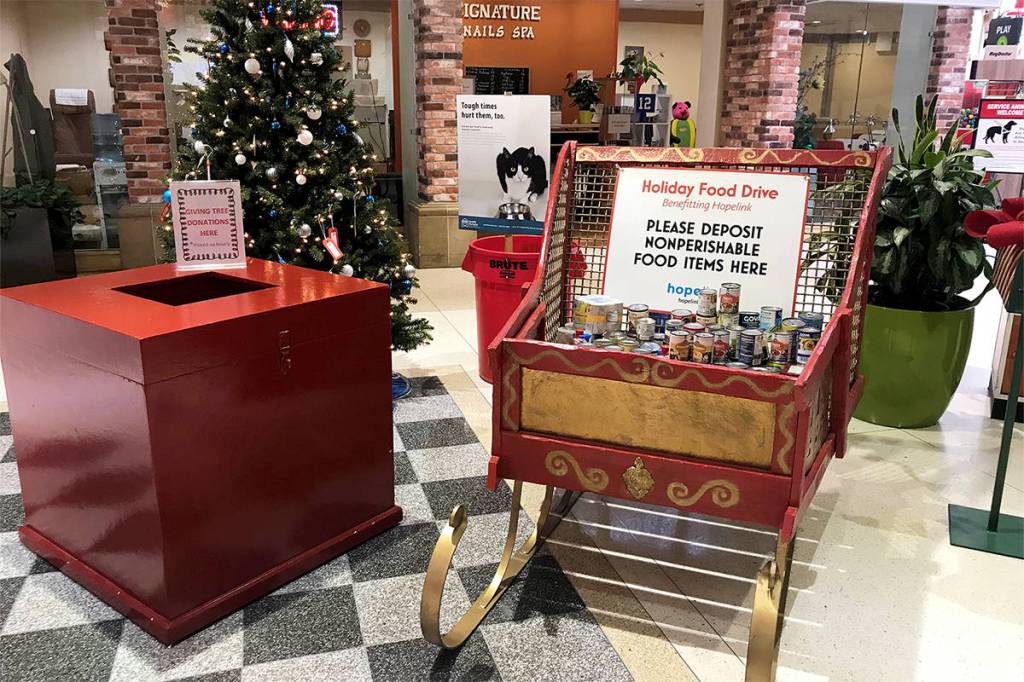 Community comes to Crossroads this winter