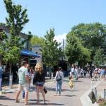 Residents came out to the restaurants, activities and live music at Park Lane on July, 14. Evan Pappas/Staff Photo