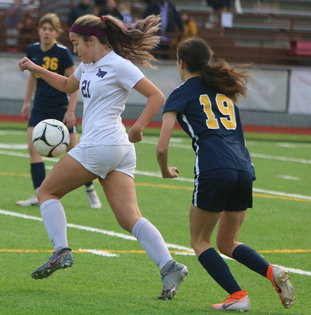 Kylie Jones, middle.