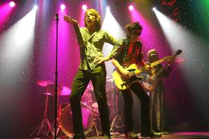 From left to right: Satisfaction members Chris LeGrand (Mick) and Trey Garrity (Keith). Photo by Michelle Fairless