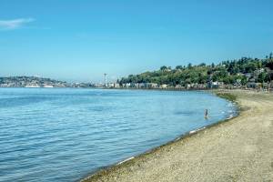 Alki Beach. Photo by Alabastro Photography